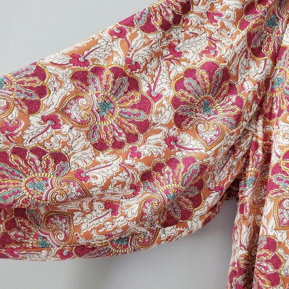 Nicole Miller Balloon Tie Sleeve Flowy Boho Printed Top Size S - Picture 5 of 9